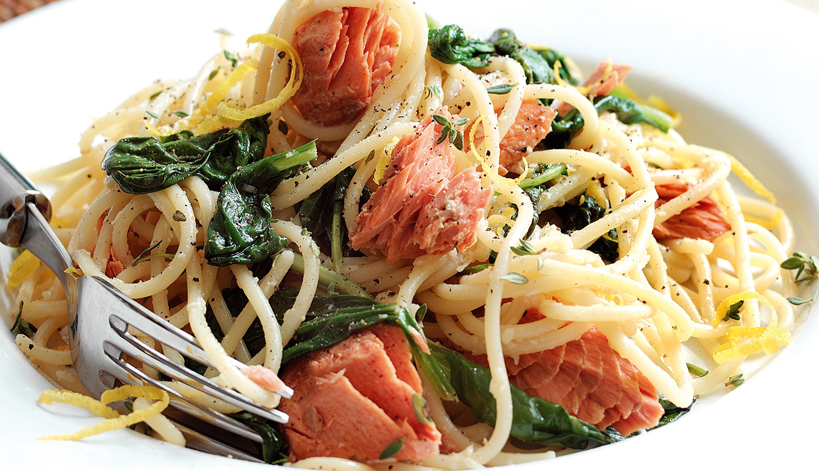 Wild Alaska Salmon Spaghetti with Spinach and Lemon