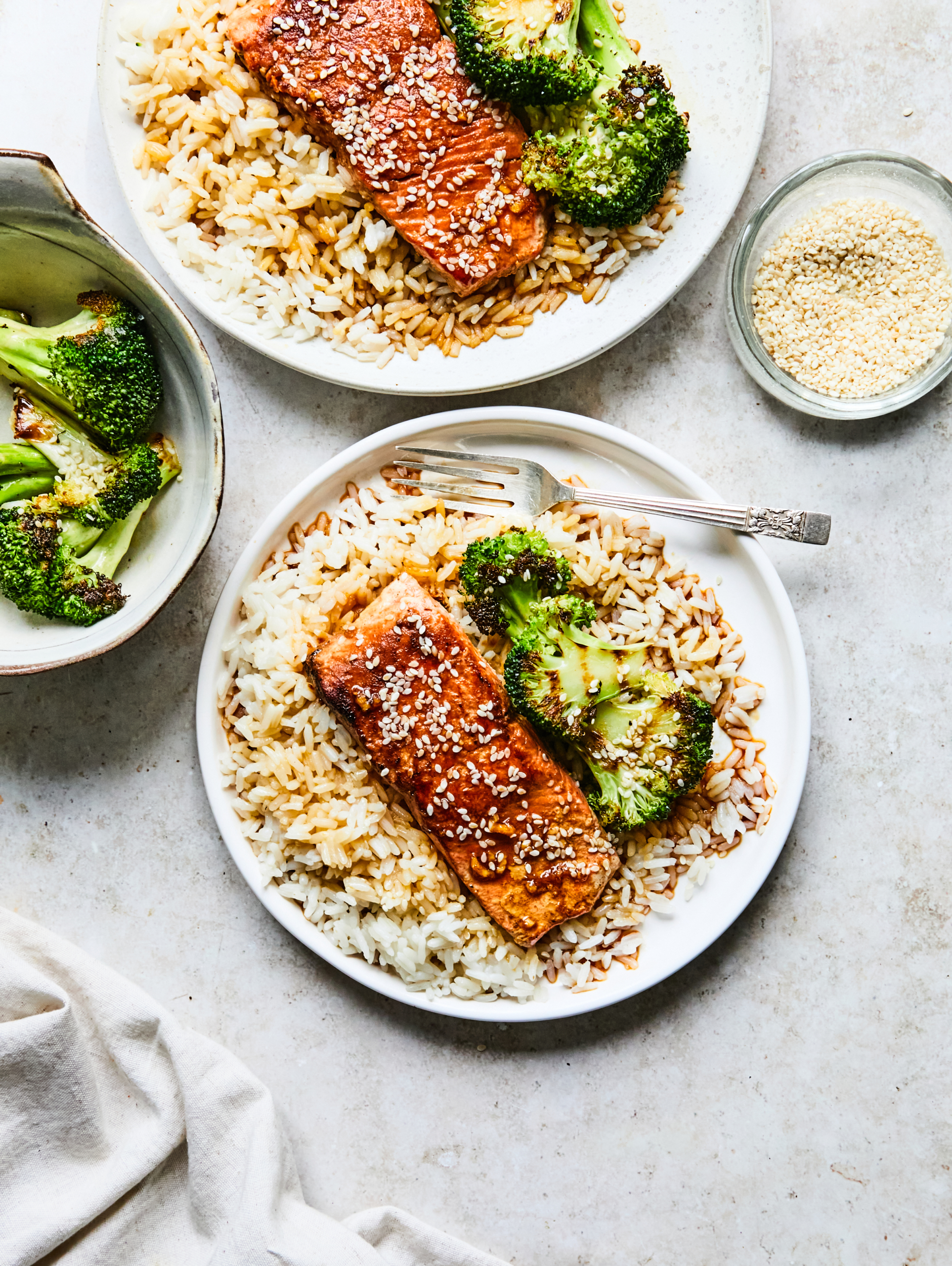 TERIYAKI-GLAZED ALASKA SOCKEYE SALMON WITH SESAME RICE & BROCCOLI - Wild Alaska Seafood